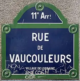 Voir la plaque.