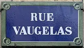 Voir la plaque.