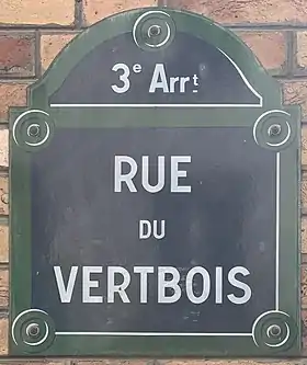 Voir la plaque.