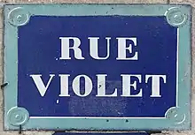 Voir la plaque.