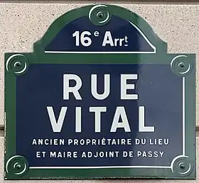 Voir la plaque.