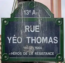 Voir la plaque.