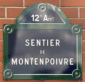 Voir la plaque.