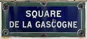 Voir la plaque.