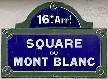 Voir la plaque.