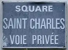 Voir la plaque.