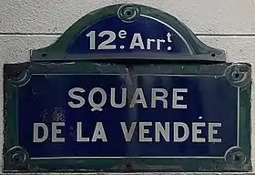 Voir la plaque.