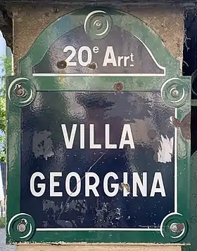 Voir la plaque.