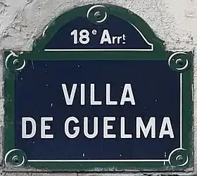 Voir la plaque.