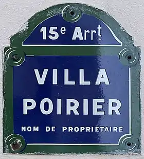 Voir la plaque.