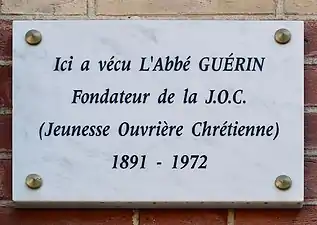 Plaque au no 23.