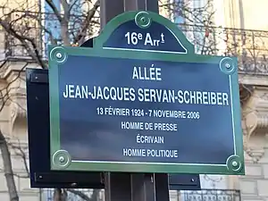 Plaque de l'allée Jean-Jacques-Servan-Schreiber.