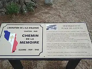 Panneau explicatif du mémorial du débarquement allié du 30 avril 1945 sur la plage de Gatseau pour libérer l'île d'Oléron.