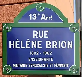 Voir la plaque.