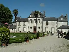 Image illustrative de l’article Château de Montmarin