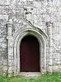 Chapelle Sainte-Barbe : porte occidentale.