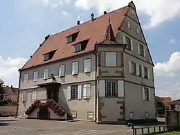 Ancien château des Zorn (XVIe),rue du Général-Leclerc.