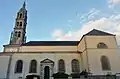 L'église paroissiale Saint-Enéour : flanc sud.