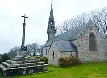 Ploudaniel : la chapelle Saint-Éloi (sant Alar).