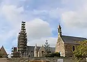 L'église de Plougonven en cours de restauration en juin 2021.