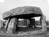 Le dolmen photographié par Zacharie Le Rouzic.