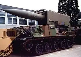 Lance-missile Pluton sur châssis AMX 30.