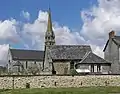 L'ancienne et la nouvelle église de Pocé-les-Bois