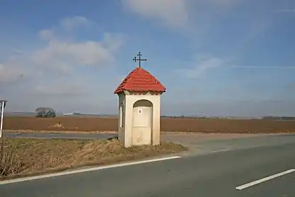 Chapelle à Podůlšany au carrefour de Stary Ždánice.