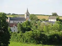 Vue générale de Poil depuis l'ouest.