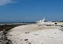 Le bac Pierre Loti à quai en provenance de l'île d'Aix.