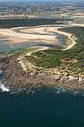 Zone de contact entre le plateau armoricain et la plaine calcaire à la pointe du Payré, dans le pays talmondais