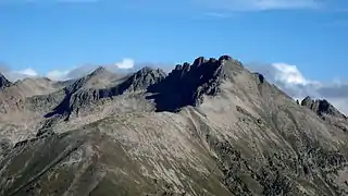 La crête Colombrons et la pointe Giegn