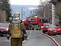 Un pompier du SIS lors d'un incendie à Avully en 2013