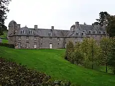 Château de Pontécoulant.