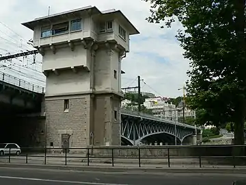 Poste du poste d'aiguillage de Lyon-Perrache n°1, en rive gauche de la Saône, désaffecté