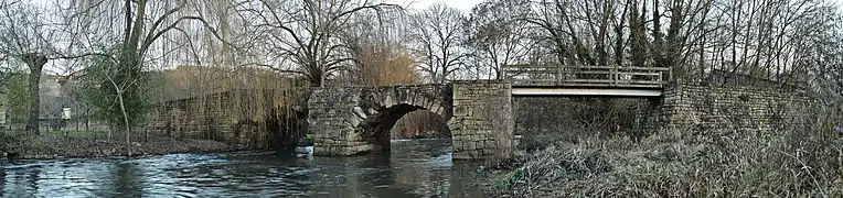 Pont sur la Béronne.