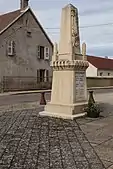 Monument aux morts.