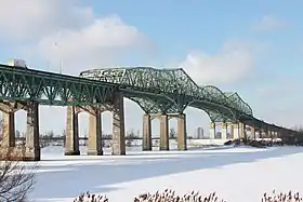 Vue du vieux pont Champlain