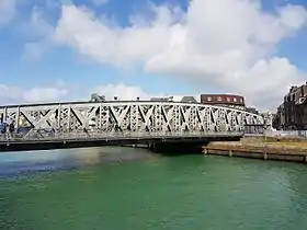 Le pont Colbert en avril 2017.