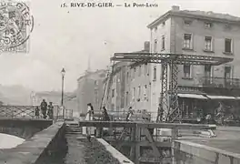 Vue sur le Pont levis.