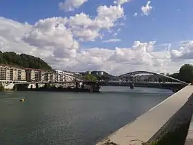 Le Pont Schuman pendant sa construction, le 30 mai 2014.