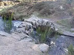 L'arche unique du pont