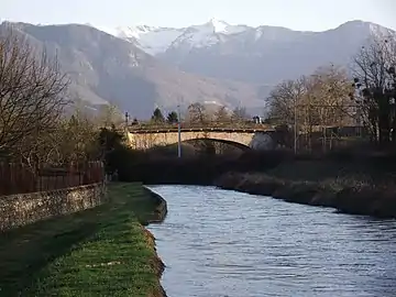 Pont sur le gave de Pau.