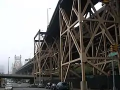 Pont de Queensboro depuis Queensboro Plaza.