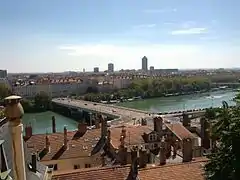 Pont de Lattre-de-Tassigny depuis les pentes de la Croix-Rousse.