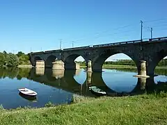 Pont ferroviaire de Bouchemaine.