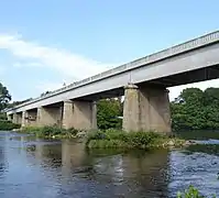 Pont routier de Diou