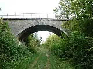 Pont sous la D73.