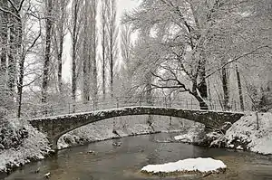 Pont sur la Véore à Beaumont-lès-Valence.