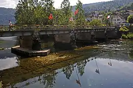 Le pont sur le Doubs.